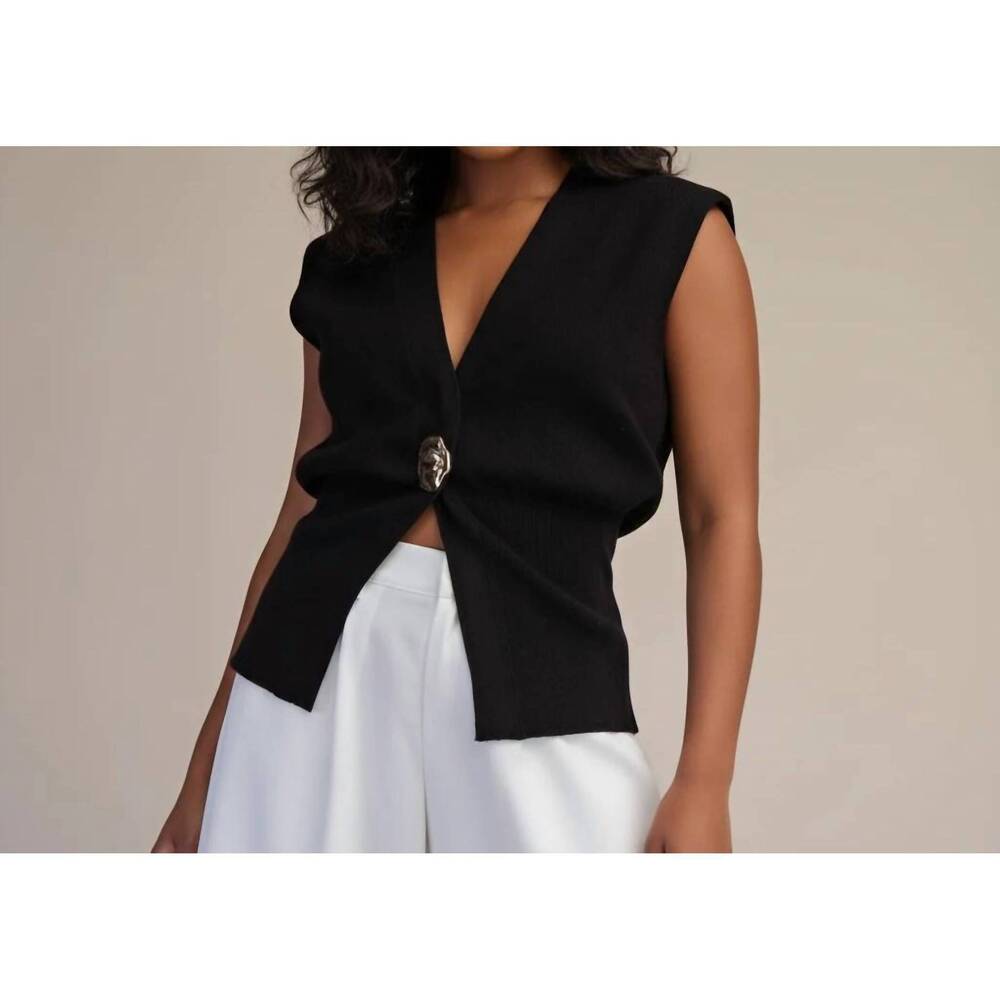NEW GLAM avery v-neck vest in black
